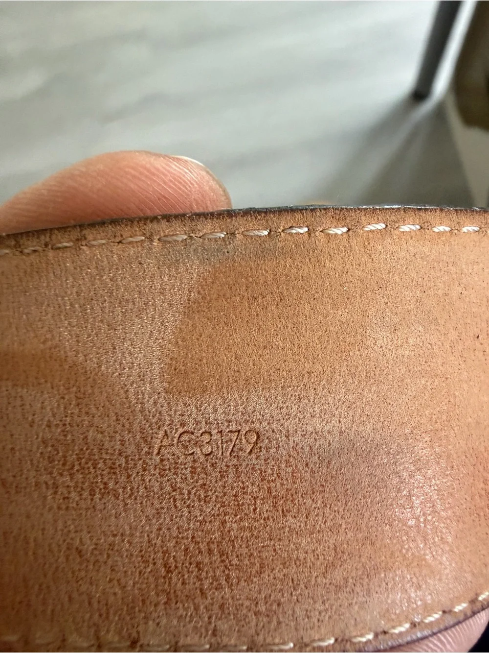 Louis Vuitton Vachetta Leather Belt Strap in Natural Tan